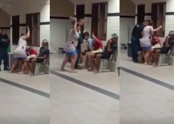 VIDEO: fue a retirar a su hijo de la comisaría y lo agarró a “ojotazos” al frente de todos