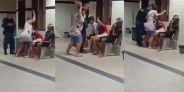 VIDEO: fue a retirar a su hijo de la comisaría y lo agarró a “ojotazos” al frente de todos