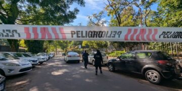 Hallaron muerta a una bebé en la facultad y encontraron a su madre a unas cuadras