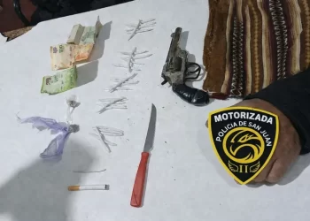 Cayó en Rawson: lo atraparon armado y con droga tras intentar escapar de la Policía