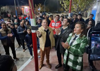 Albardón inauguró nuevas obras en Club Instituto La Laja y veredas en Las Lomitas