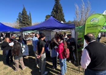 San Martín participó en una jornada sobre el cultivo de quinua en INTA