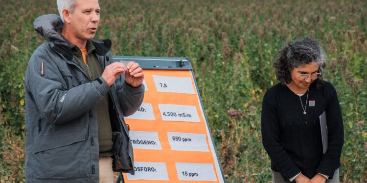 Rawson impulsó una capacitación sobre riego para cultivos de espárragos en la Estación Experimental INTA