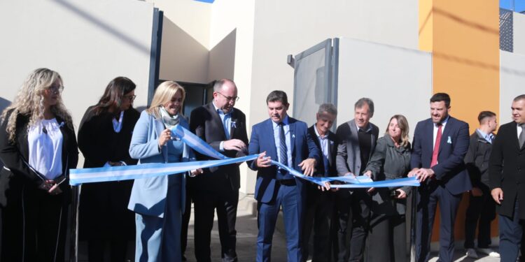 Orrego inauguró el nuevo CIC de Sierras de Marquesado