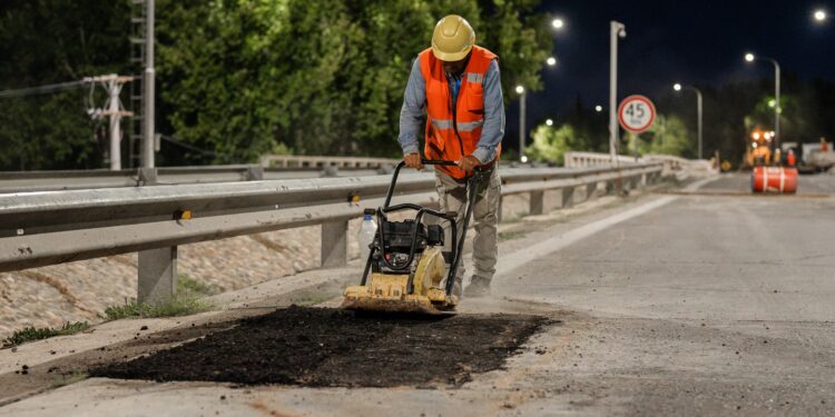 Más de 40 mil vehículos por día circulan por Circunvalación: llamaron a licitación para su repavimentación