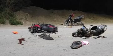 Motociclista murió tras fuerte choque entre dos motos