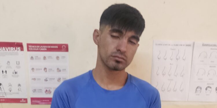Escándalo en un comercio: amenazó, golpeó a un policía y fue aprehendido