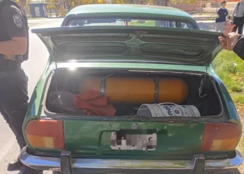 Caucete: rompió el baúl de un auto para robar y terminó aprehendido