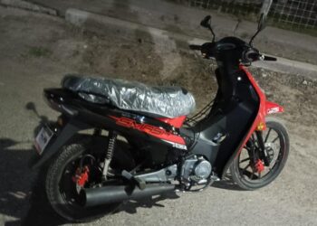 Detuvieron a un hombre en Zonda por intentar robar una moto y violar un domicilio