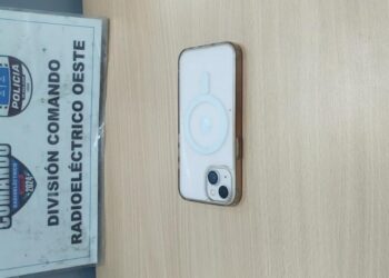 Rivadavia: detuvieron a un hombre acusado de robar un iPhone 13