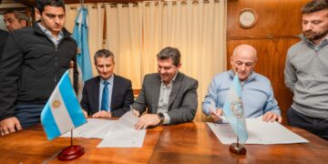 Provincia y Nación firmaron los convenios que activan los Centros de Familia y los Centros Faro en San Juan