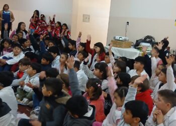 Educación ambiental y producción llegaron a la Escuela Provincia de Neuquén