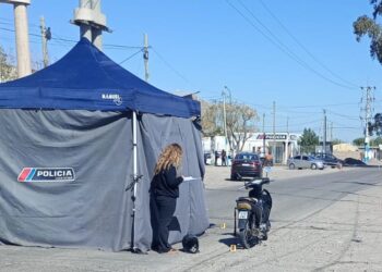 Tragedia en Pocito: una motociclista murió tras un violento choque