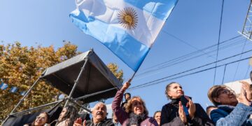 San Juan celebró el 216° aniversario de la Revolución de Mayo con un multitudinario desfile