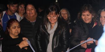 Villa Ross ya cuenta con nueva iluminación LED gracias a una obra municipal