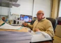 Investigan al juez Enrique Mattar por un violento choque en Capital y una presunta fuga