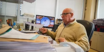 Investigan al juez Enrique Mattar por un violento choque en Capital y una presunta fuga