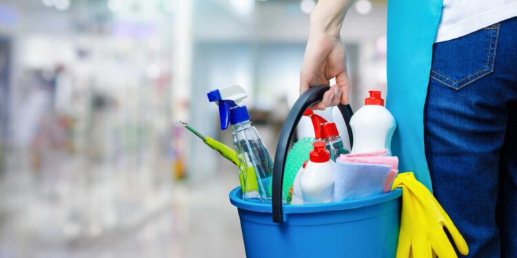 La ANMAT prohibió la venta de productos de limpieza e higiene personal por falta de registro sanitario