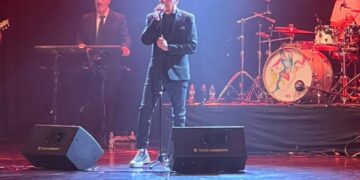 [FOTOS] Noche mágica en el Teatro Sarmiento: Virus emocionó al público sanjuanino