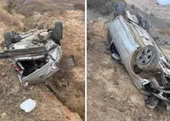Dramático vuelco en Iglesia: un automóvil terminó destrozado