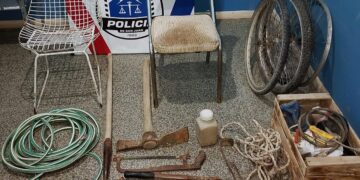 25 de Mayo: robaron herramientas y objetos de una vivienda, pero la Policía los encontró