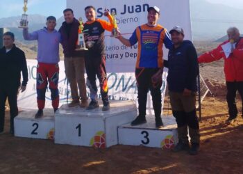 25 de Mayo celebra el logro de Edgar Vargas en el Campeonato Sanjuanino de Automovilismo, MX y ATV