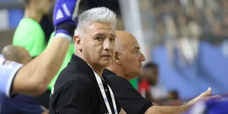 José Luís Páez dio a conocer a los convocados para el mundial de Asunción