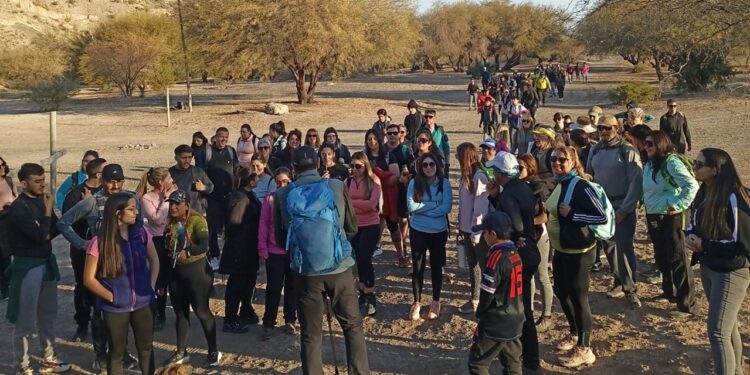 El Sendero de Luna Llena volvió a convocar a visitantes de todo el país y del exterior