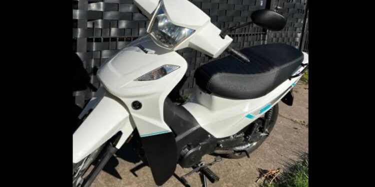 Policía recupera moto robada de su suegro tras contactarse con el ladrón por internet