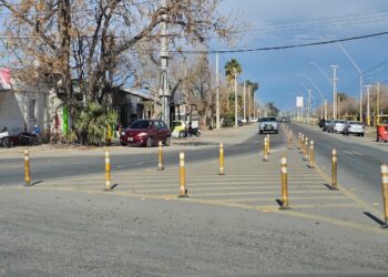 Un hombre terminó hospitalizado tras violento choque entre un auto y una moto en Caucete