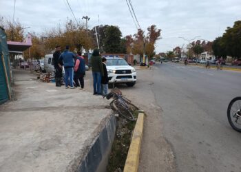 Un ciclista de 84 años terminó hospitalizado tras un siniestro vial en Caucete