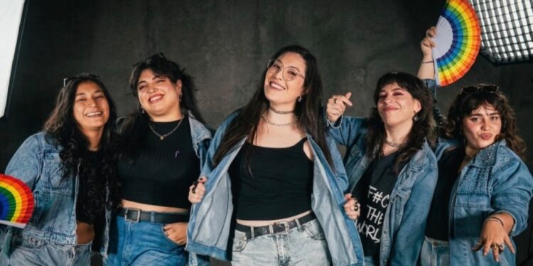 María José Mazarico, Guadalupe Olguín, Nadia Casivar, Sabrina Martín y Samira Romero.