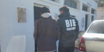 Capturaron en pleno centro de Caucete a un hombre con pedido de detención