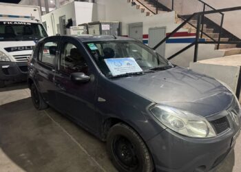 Secuestran un auto robado hace 12 años que circulaba con patente falsa