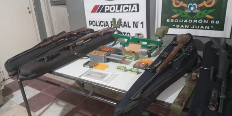 Secuestran cuatro armas y más de 400 municiones en Caucete