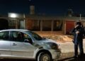Abandonaron un auto en plena vía pública