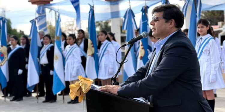 9 de Julio celebró el 464° aniversario de la Fundación de San Juan con un emotivo acto