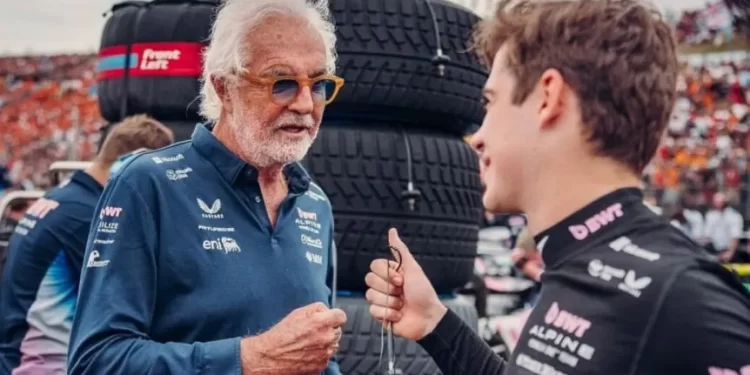 Flavio Briatore y un esperanzador mensaje por la continuidad de Colapinto en la Fórmula 1: “¿Por qué no?”