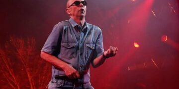 Fanáticos del Indio Solari realizarán un homenaje en la Plaza 25 de Mayo