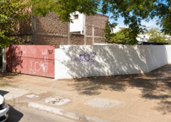 Investigan una presunta usurpación en Trinidad por un terreno valuado en más de $200 millones