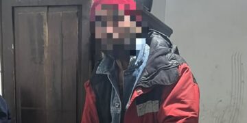 Detuvieron a un hombre tras robar prendas de un local de ropa en pleno centro de San Juan