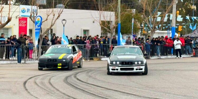 El drift callejero copó las vacaciones de invierno en 9 de Julio