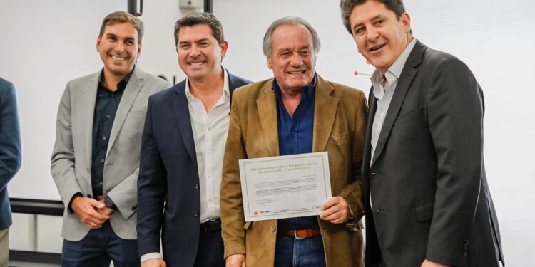 Marcelo Orrego anunció un fuerte respaldo a las Pymes: entregaron $350 millones