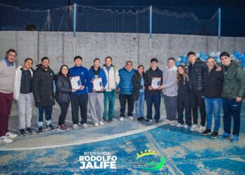 25 de Mayo reconoció y subsidió a tres promesas del handball que jugarán en la Selección Sanjuanina