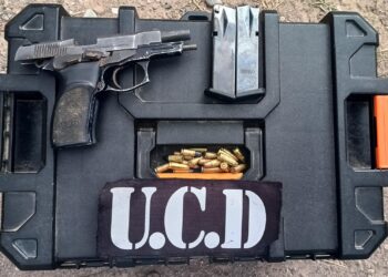 Cayó un hombre armado y con dosis de cocaína en Villa Juan XXIII