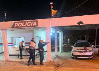 Cayó en el límite con San Juan: caminaba por la ruta y descubrieron que tenía pedido de captura en Jujuy