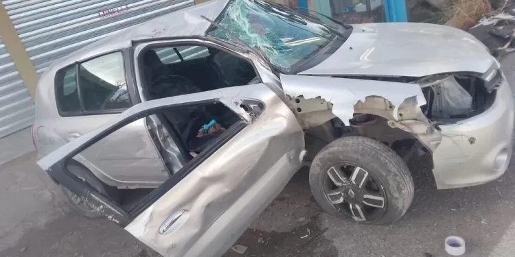 Impactante vuelco en Pocito: una mujer fue hospitalizada tras un fuerte choque
