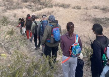 Festejos por el Día del Niño en San Martín: familias disfrutaron de una jornada de senderismo⁹