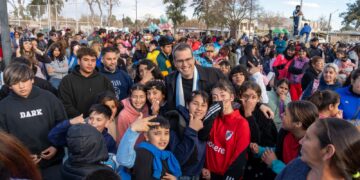 Más de 3.000 personas dieron inicio a los festejos por el Día del Niño en Rawson