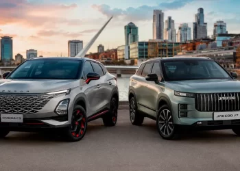 Dos marcas chinas llegan a Argentina y quieren fabricar autos en el país